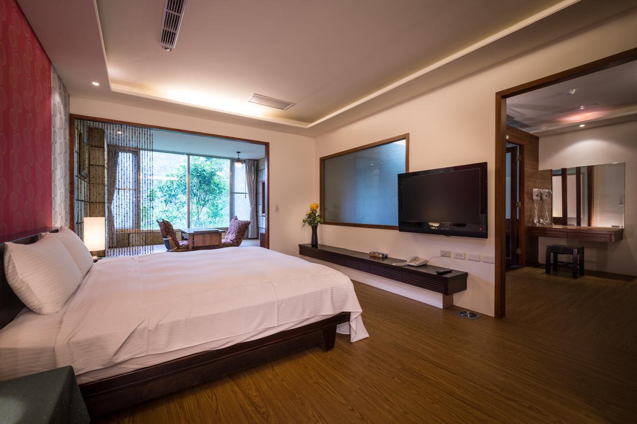 Wulai Sunglyu Hot Spring Resort Exterior foto