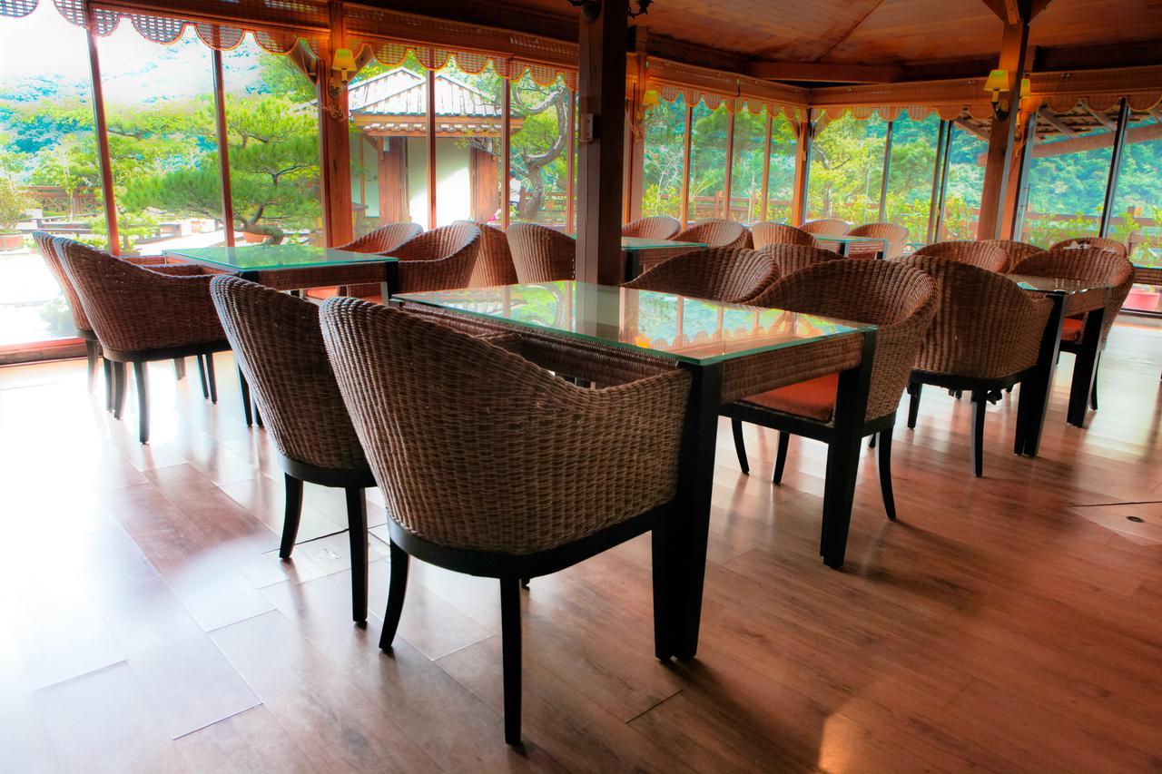 Wulai Sunglyu Hot Spring Resort Exterior foto